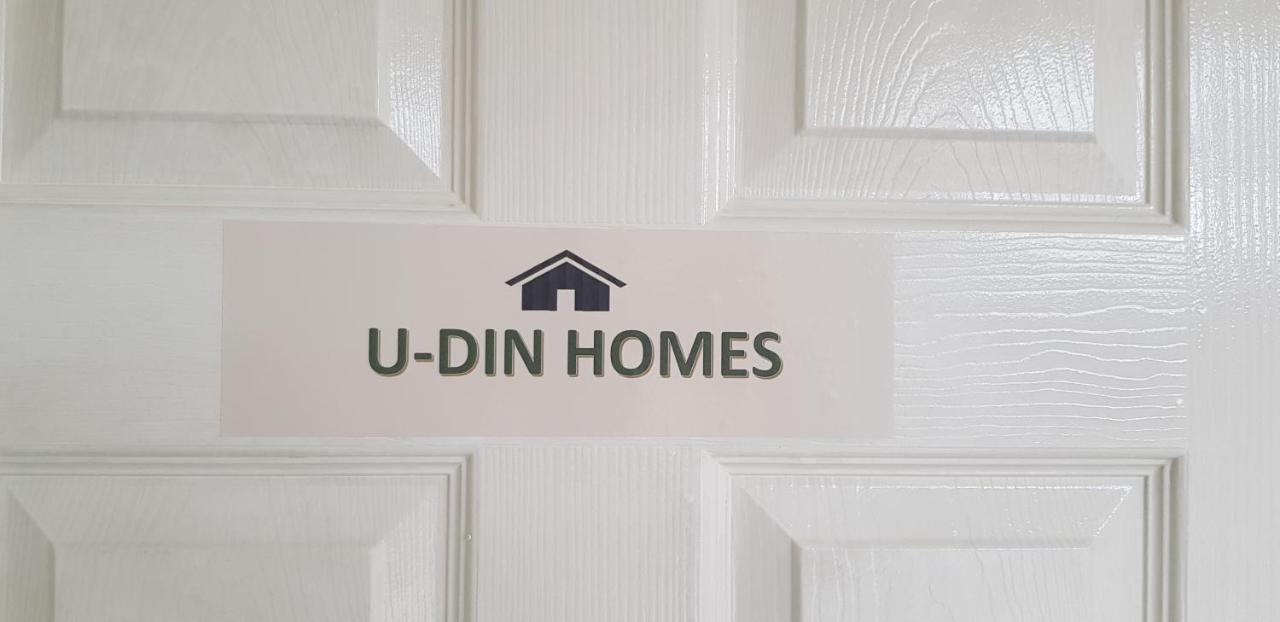 U-Din Homes Уеймут Екстериор снимка